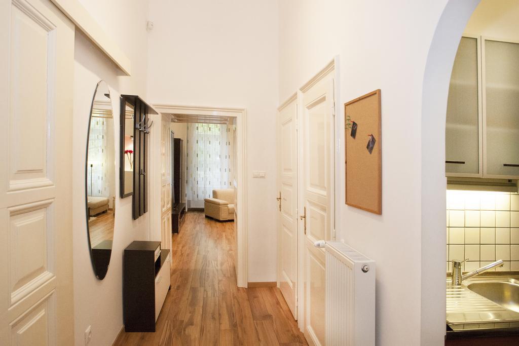 Charlotte Apartment Close To Opera Budapest Exterior photo